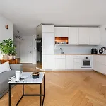 Apartamento Silver House By Centrum Wanna Parking 5 Min Do Plazy Gdynia